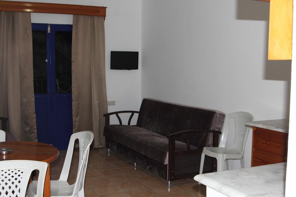 Dilek Apart Hotel Гумбет Экстерьер фото