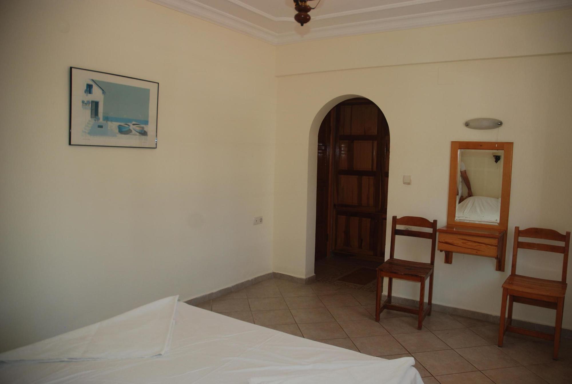 Dilek Apart Hotel Гумбет Экстерьер фото